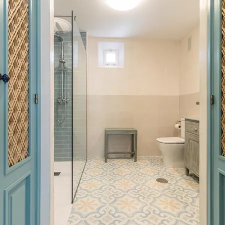 Cathedral Keepers - Exclusive In Jerez Apartment *